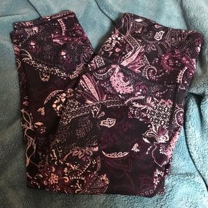 GAIAM Capri Leggings